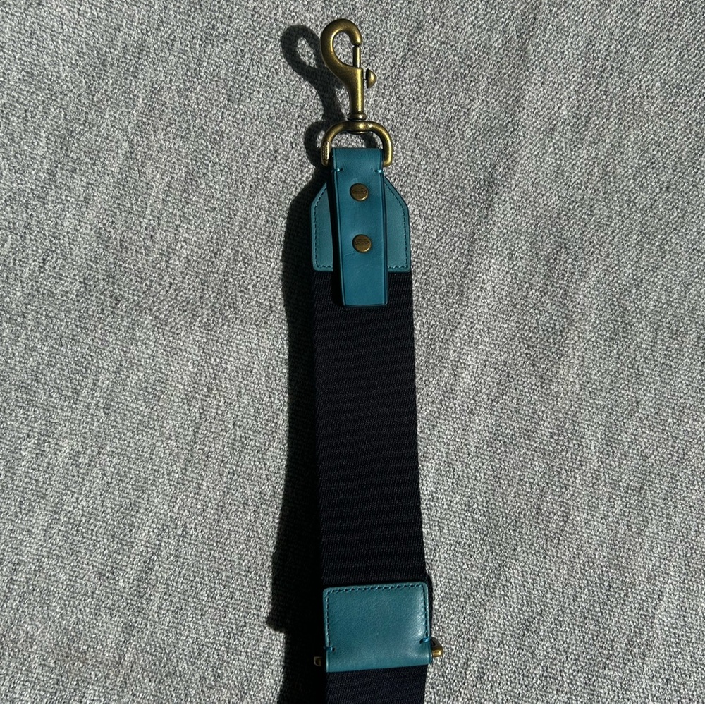 Coach Navy and Teal Strap - Picture 1 of 5